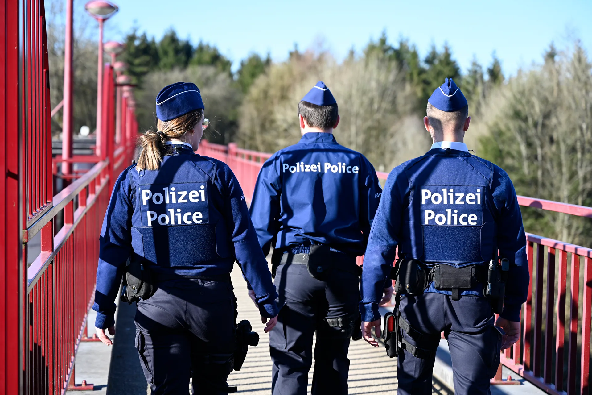 tâches de la police